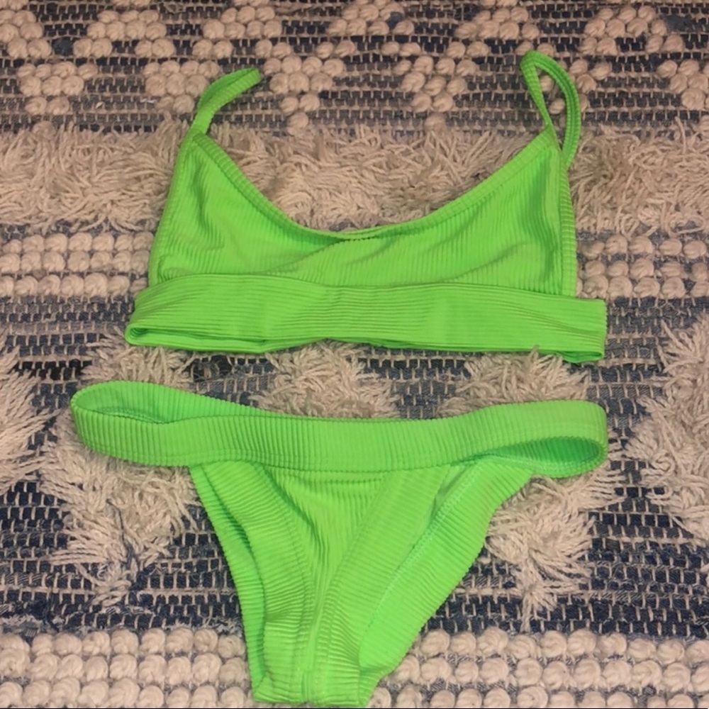Frankie’s bikinis neon green Cole set